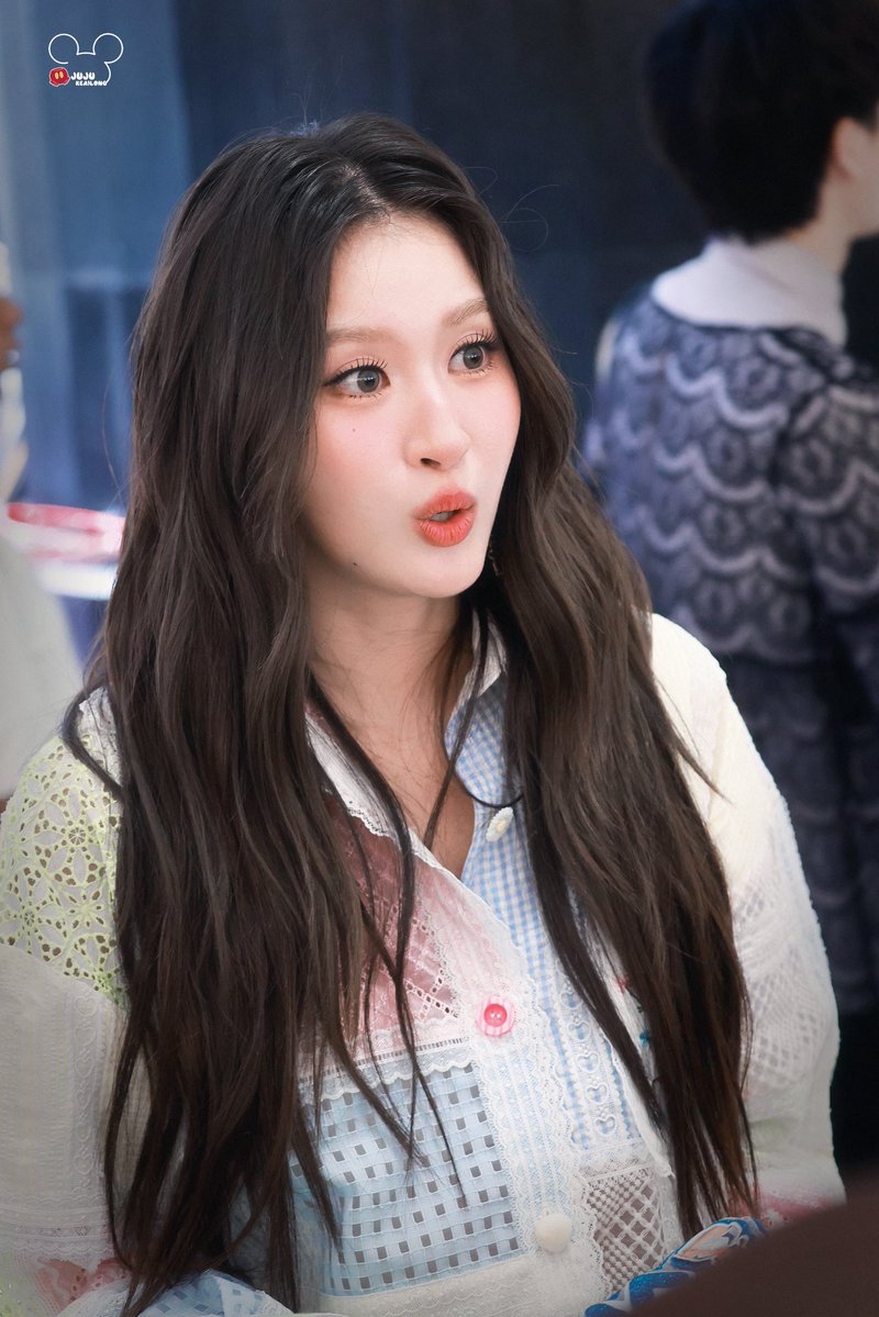 ʲᵁʲᵁ tweet media