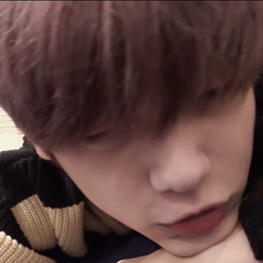 chubinns's tweet photo. looking for interactive #moots ! ⭐️
★ mix ˙𐃷˙ 21 ita/eng sheher
★ not new to #stantwt @phuwix
★ main: #zb1 #ndouble #boynextdoor #closeyoureyes #txt #andteam
★ gyuvin soobin jaehyun k enthusiast!
#kpoptwt #zerosetwt #onedoortwt
♡︎/⟳ or reply to be moots :3 https://t.co/pB7iNlSTES