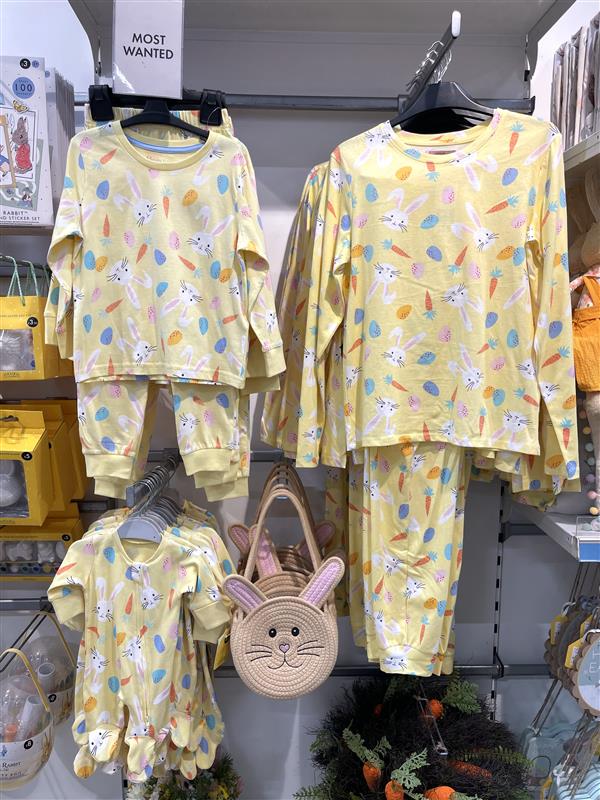 The Centre, Feltham tweet media