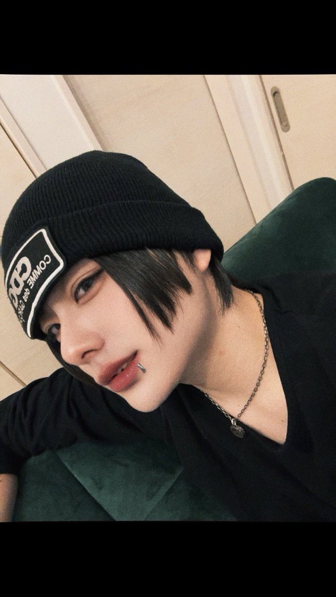 零子【ぴっぴー】【BLIV1】 tweet media