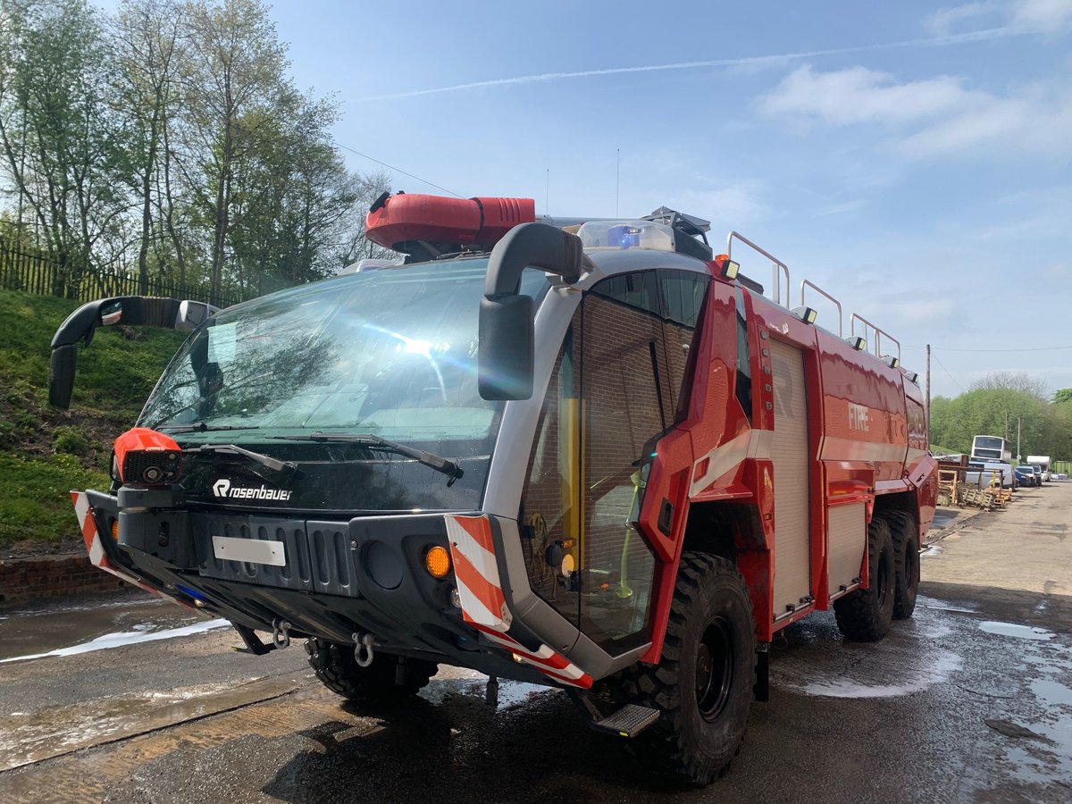 EvemsLimited's tweet photo. 2015 Rosenbauer Panther for sale

More photos and details available at: https://t.co/0gOTYWSmcT

#rosenbauer #panther #arff #airportfiretruck #aircraftrescue #crashrescue #firetruck #fireengine #emergencyvehicles #firefightingvehicle #aviationfire #rescuevehicle https://t.co/9SPjspeEpO