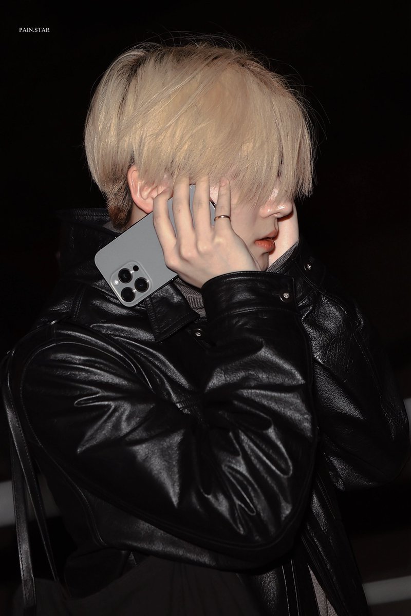 swswxxsw's tweet photo. 일련의과정 https://t.co/1znBgh9Zkv