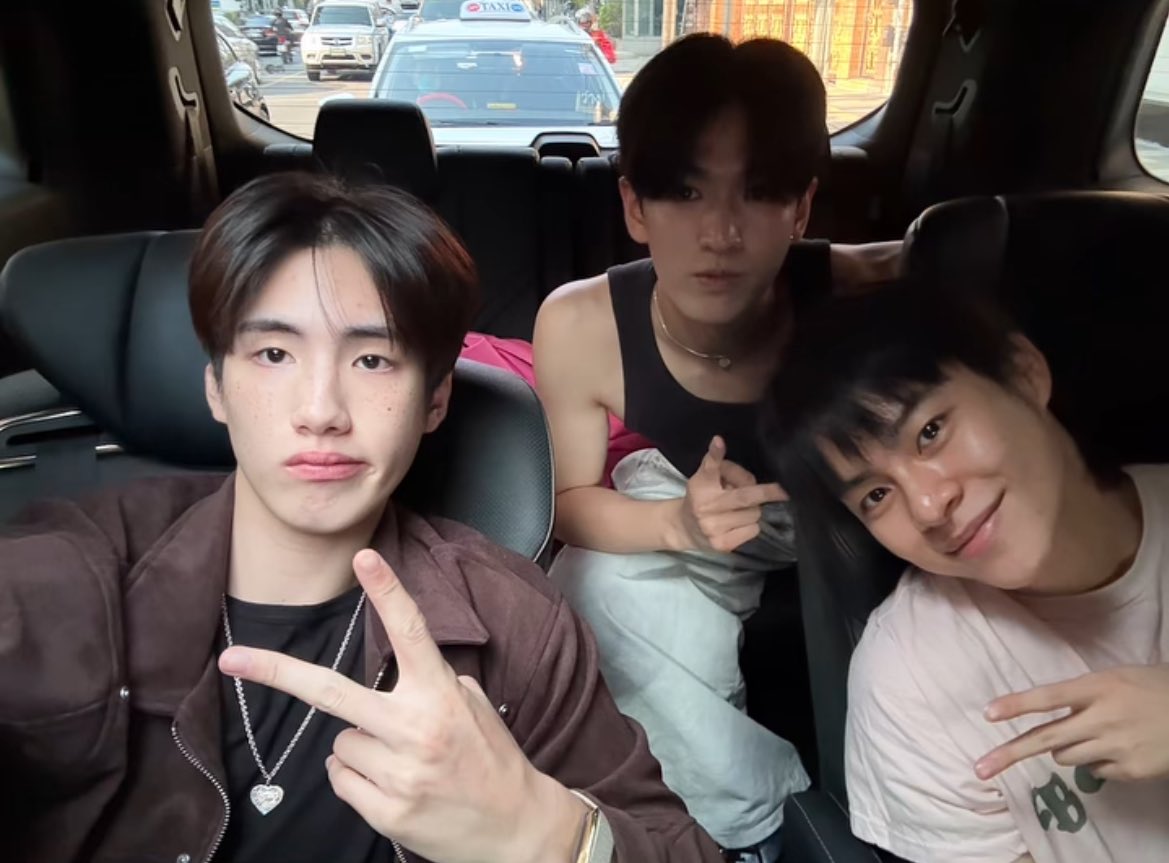 - 𝙉𝙉𝙐𝙄𝙄 - ft.จินวุคคิม tweet media