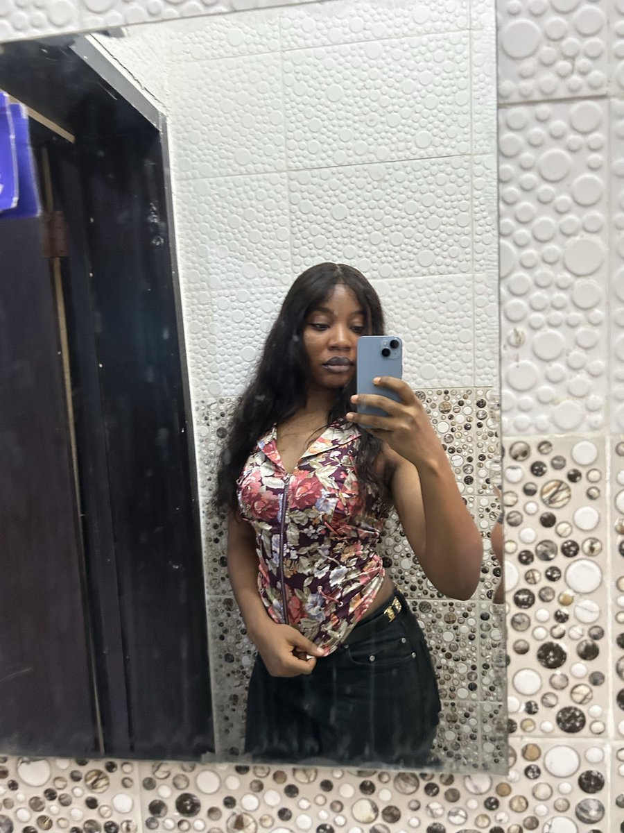 Custom island💗💫💐 tweet media