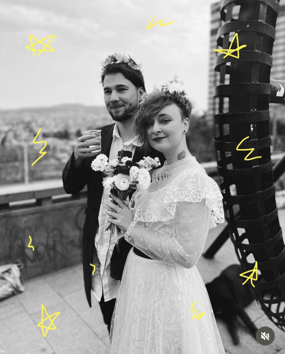 даша пишет 🎲 tweet media