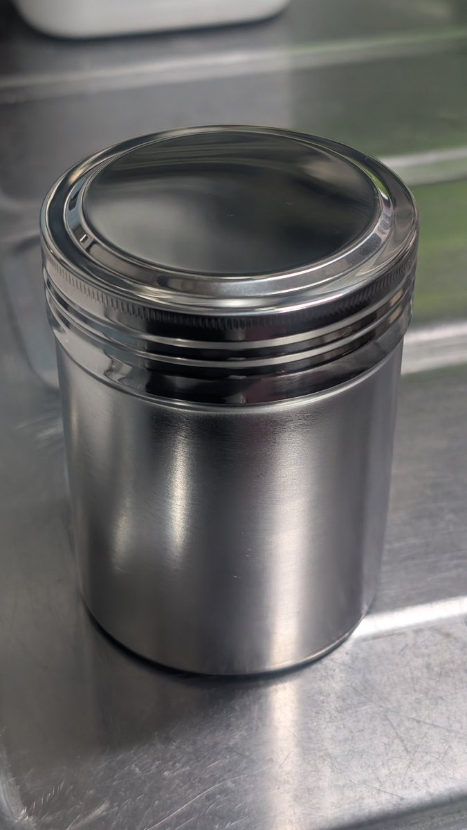 ないす＠大阪（AA04カスタム完了ｗ🤣） tweet media