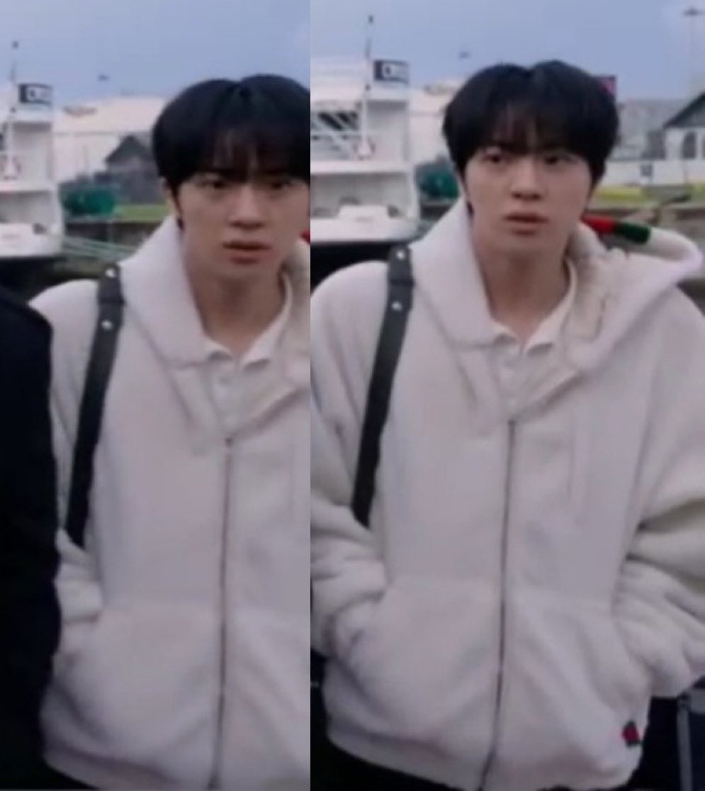 𝑚𝑖𝑗𝑖⟢ 🐋 tweet media