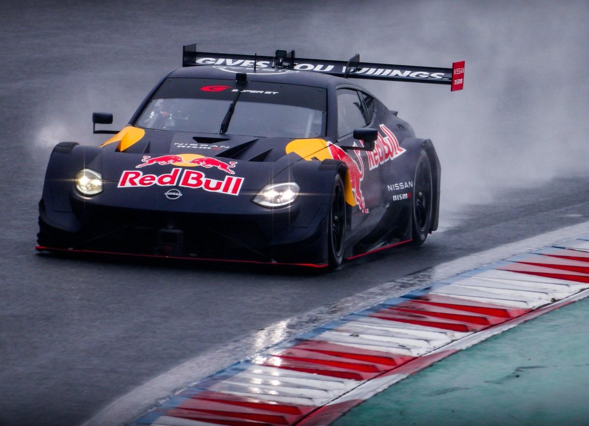 Let’s take a moment to appreciate all the insane machines Max Verstappen has driven outside of F1: the Porsche Cayman GT4, Ferrari 296 GT3, Mercedes-AMG GT3, and Nissan Z NISMO GT500. He just can’t stay away from the track