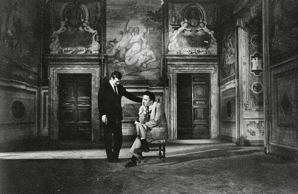 Distracted Film tweet media