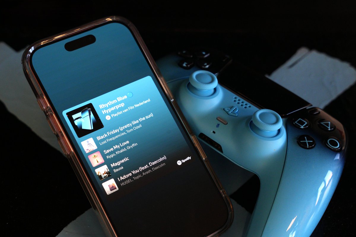 PlayStation NL tweet media