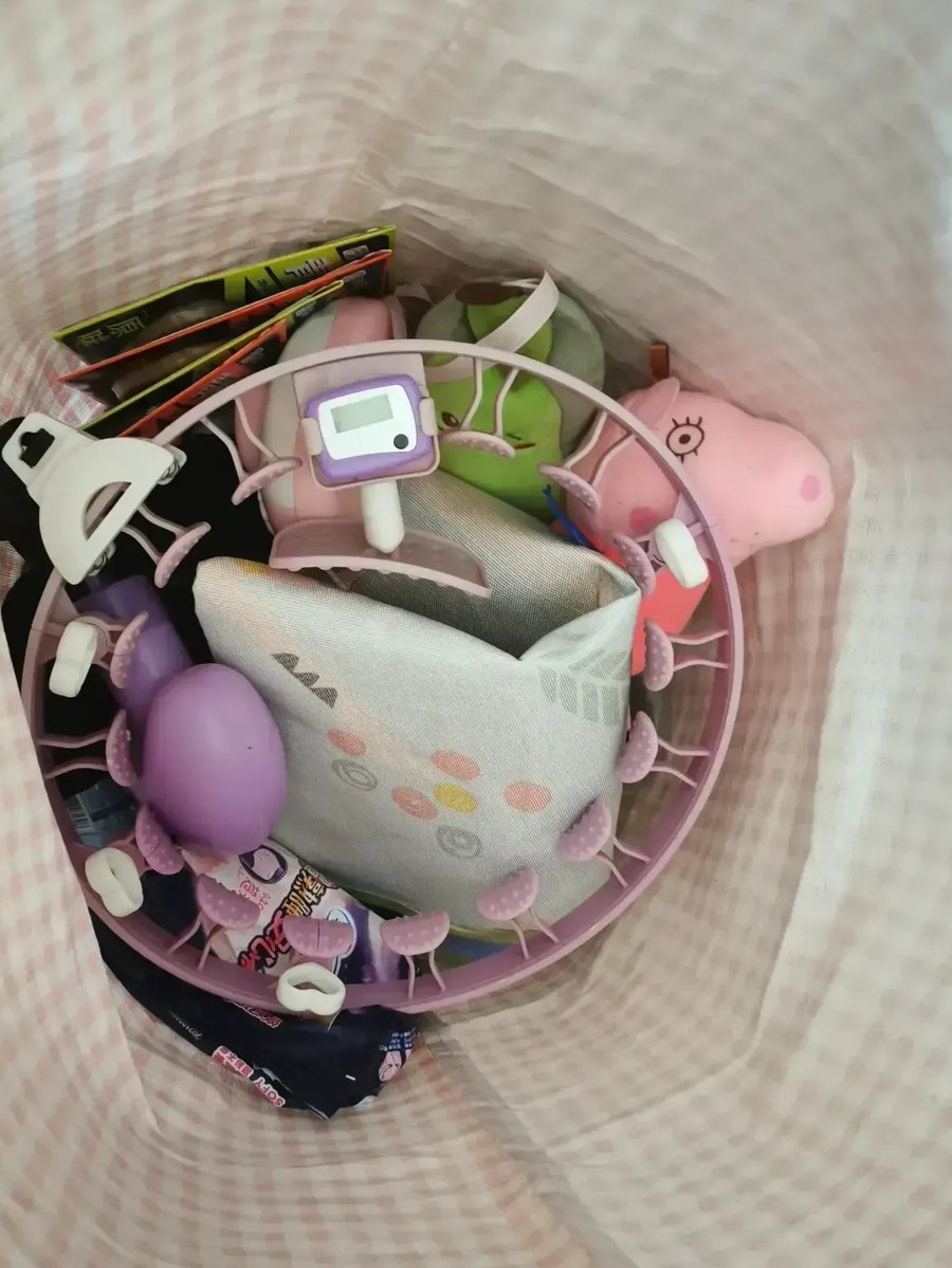 samantha wawrzasek tweet media