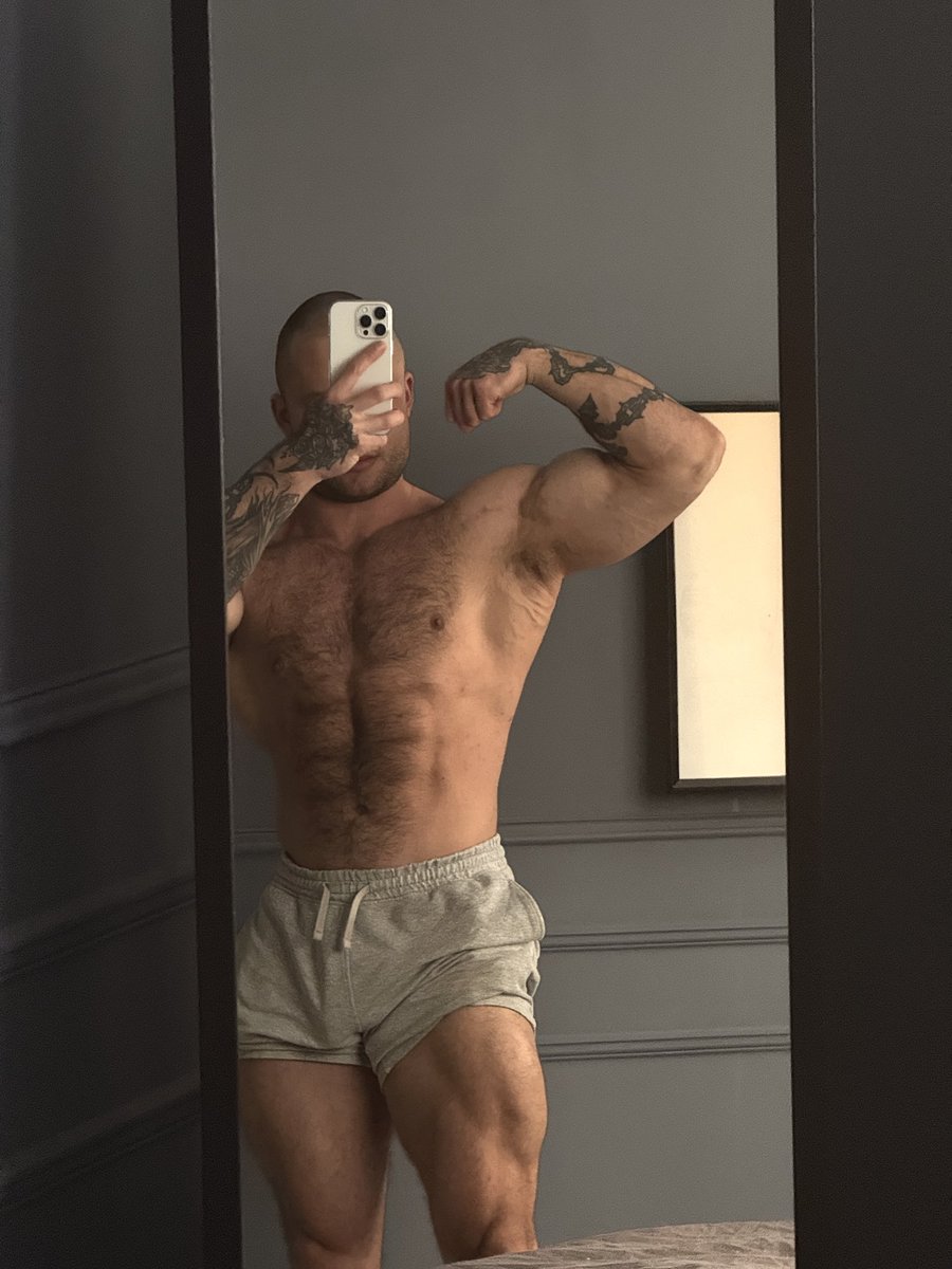 Rich Hunter tweet media