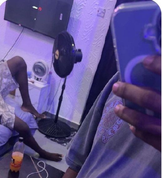 pretty Ari🌹🎀 tweet media