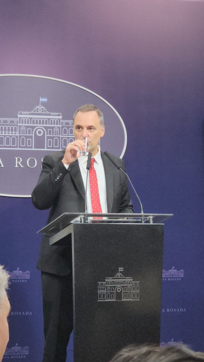 Stella Gárnica tweet media