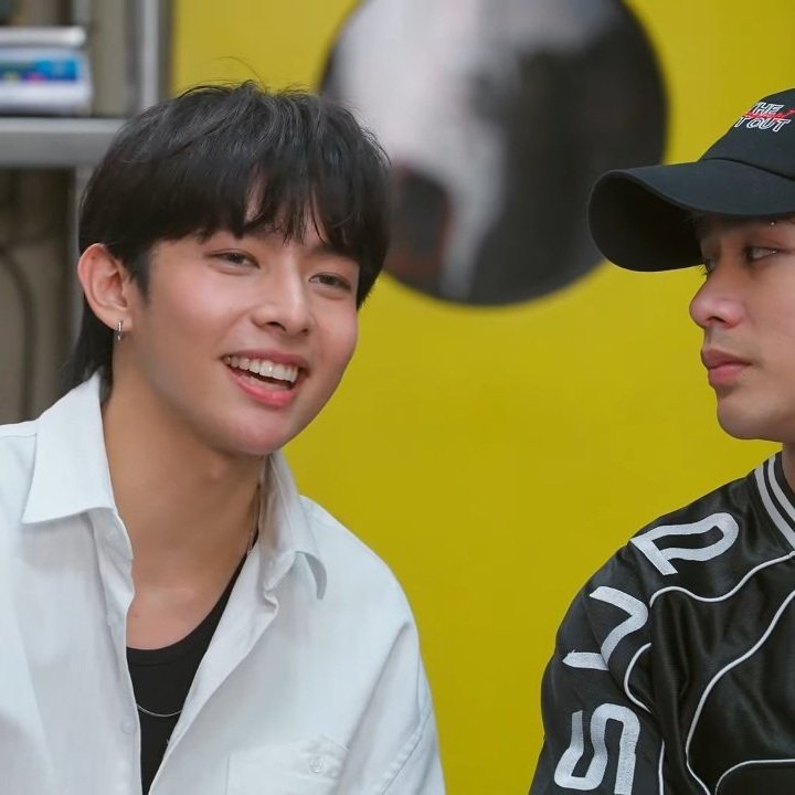 Sierra 🍭☀️【 ; ESBISONICPALOOZA 】 tweet media