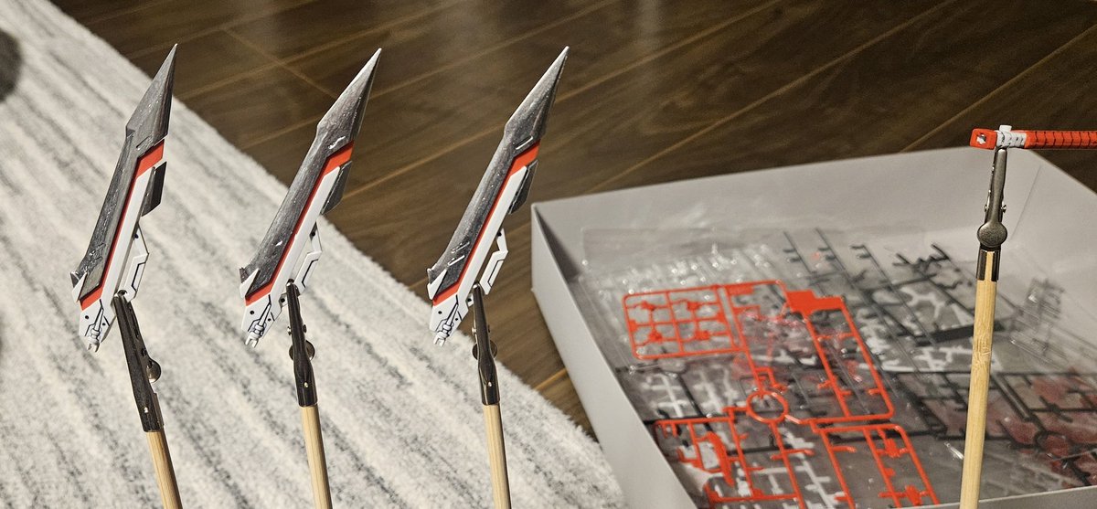 おっつ a.k.a Isildur tweet media