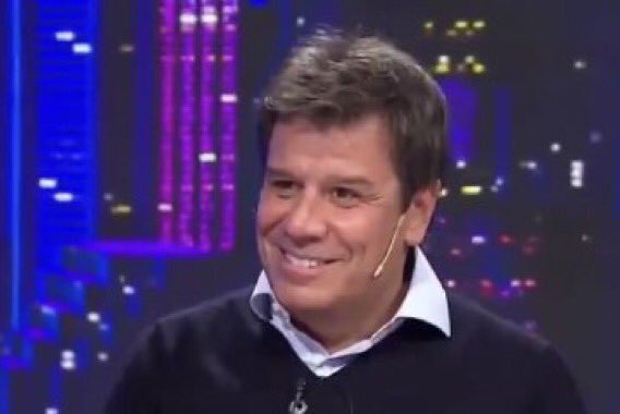 🅰️gustina tweet media