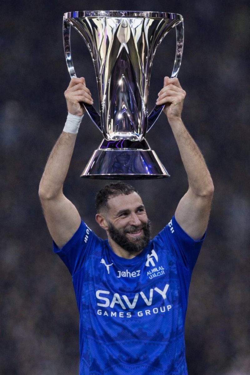 سـيرجي tweet media