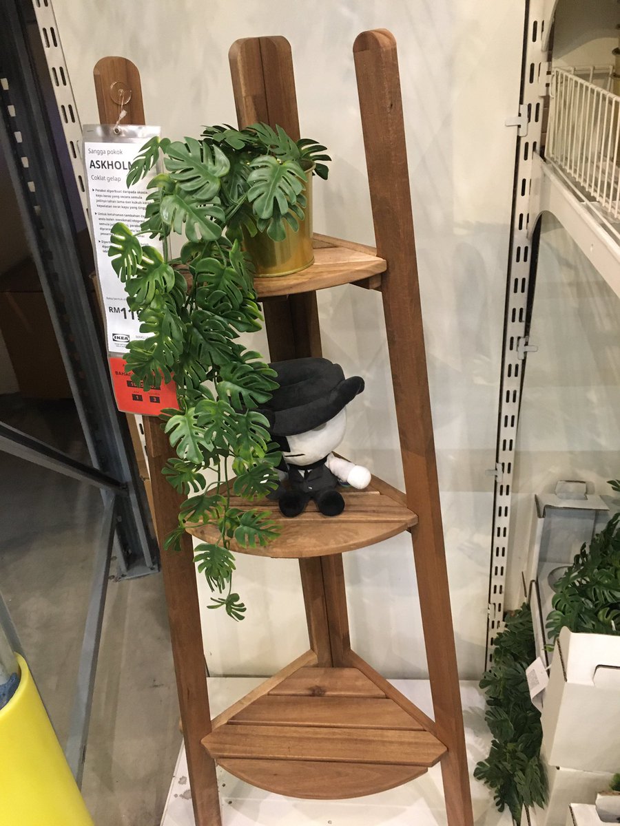 The Bat Civilian tweet media