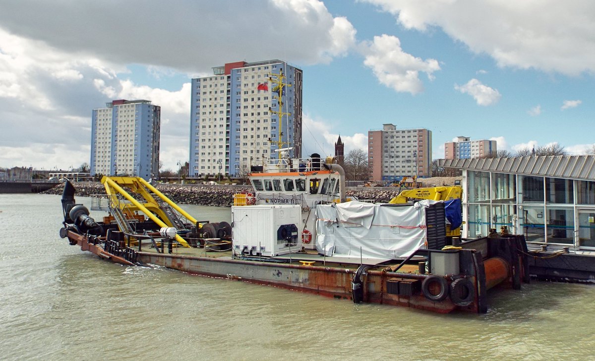 ★ Tony. M. Weaver ★ tweet media