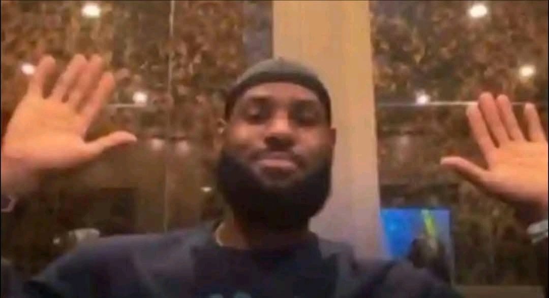 SHALIPOPO 🦇 tweet media