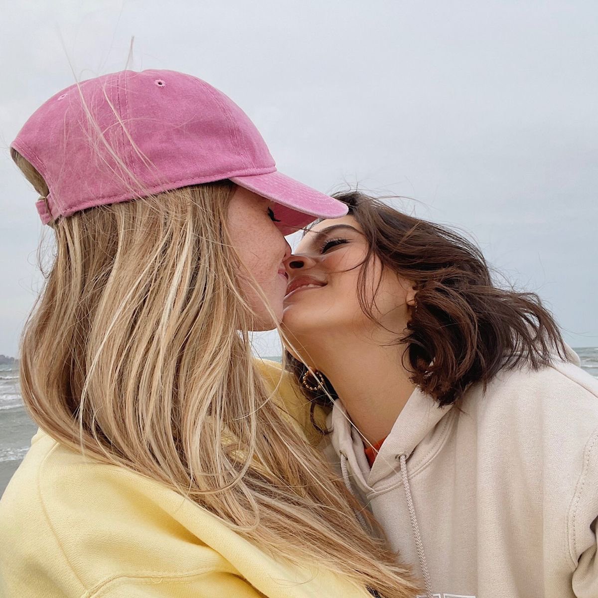 Riza, M. tweet media