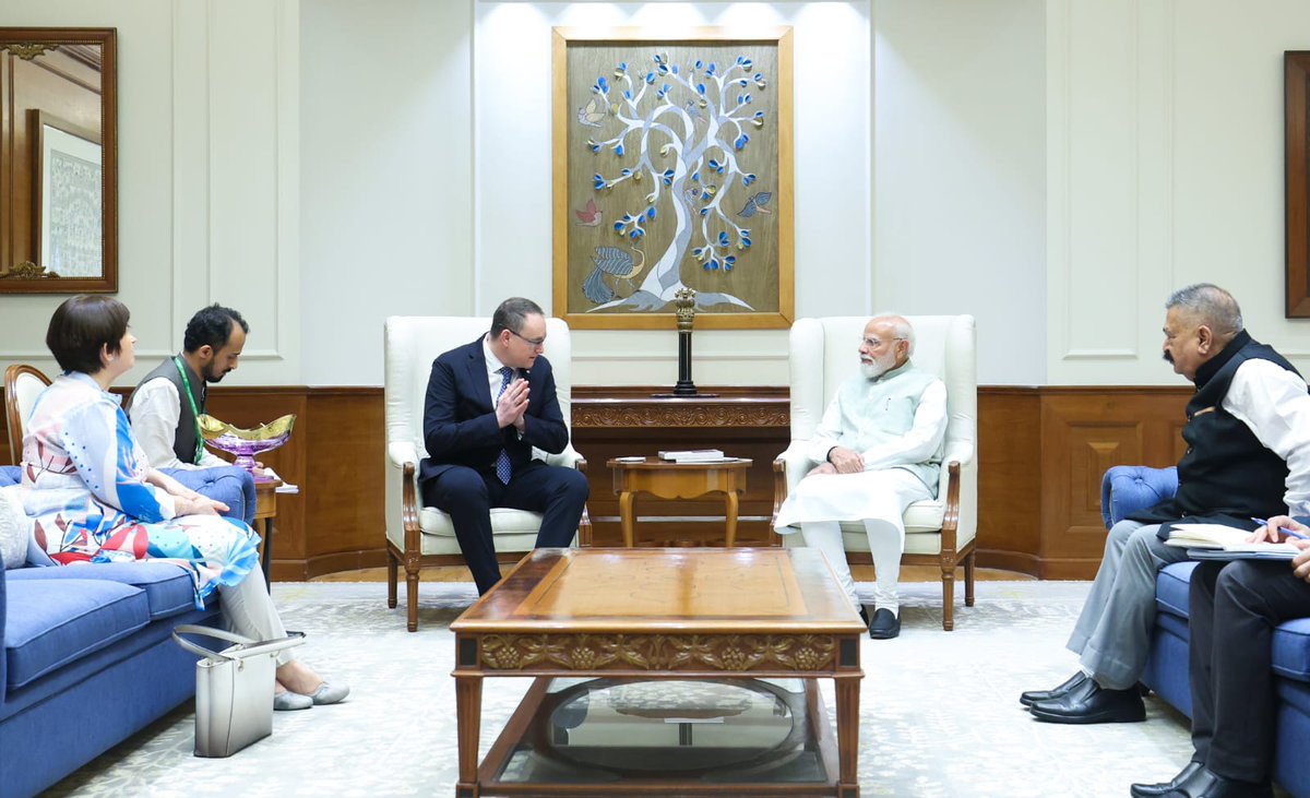 Czech Embassy India tweet media