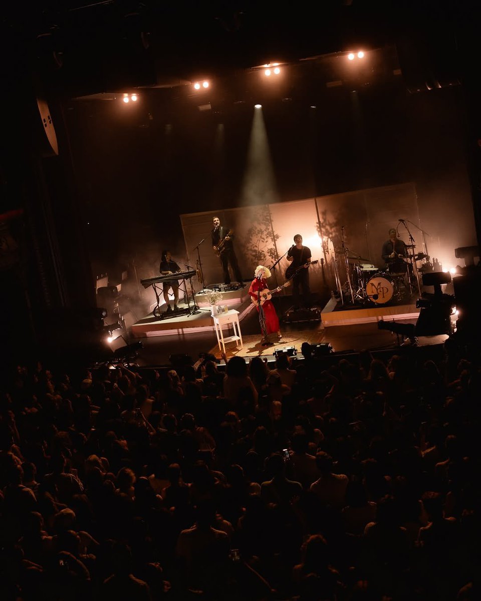 Maisie Peters France 🇫🇷🌱 tweet media