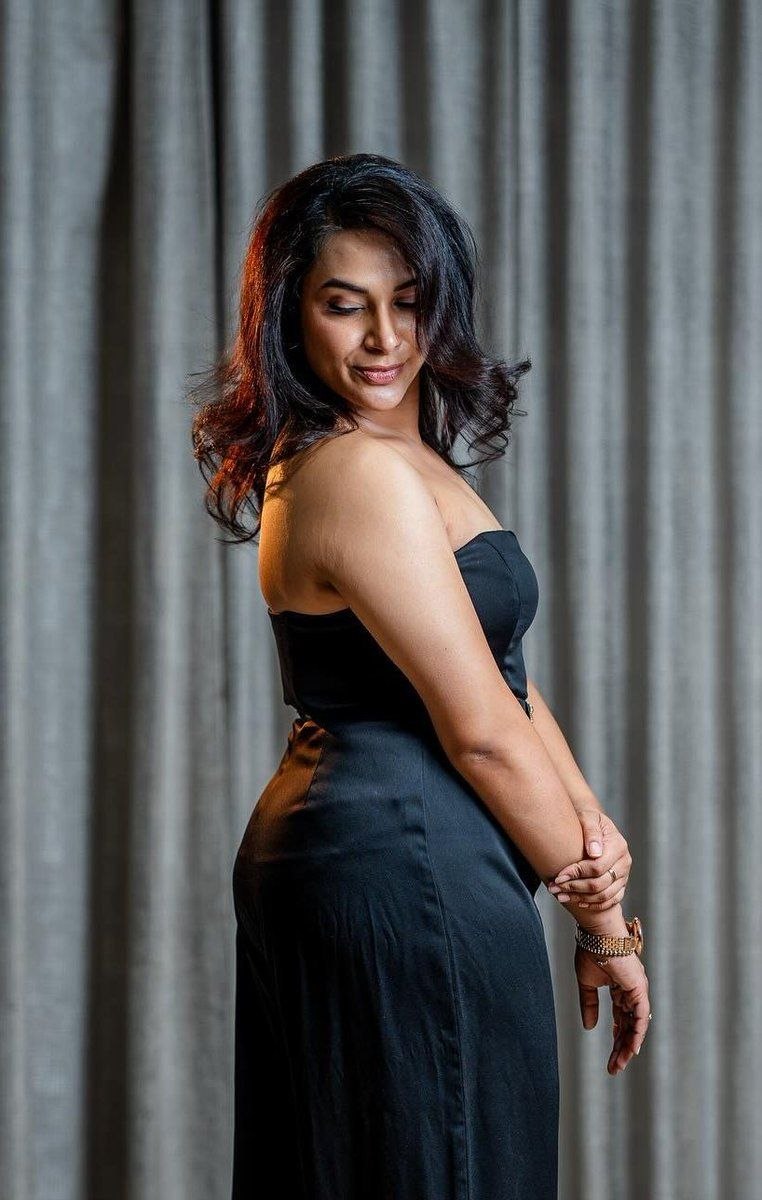 Romantic Entertainment Adda tweet media