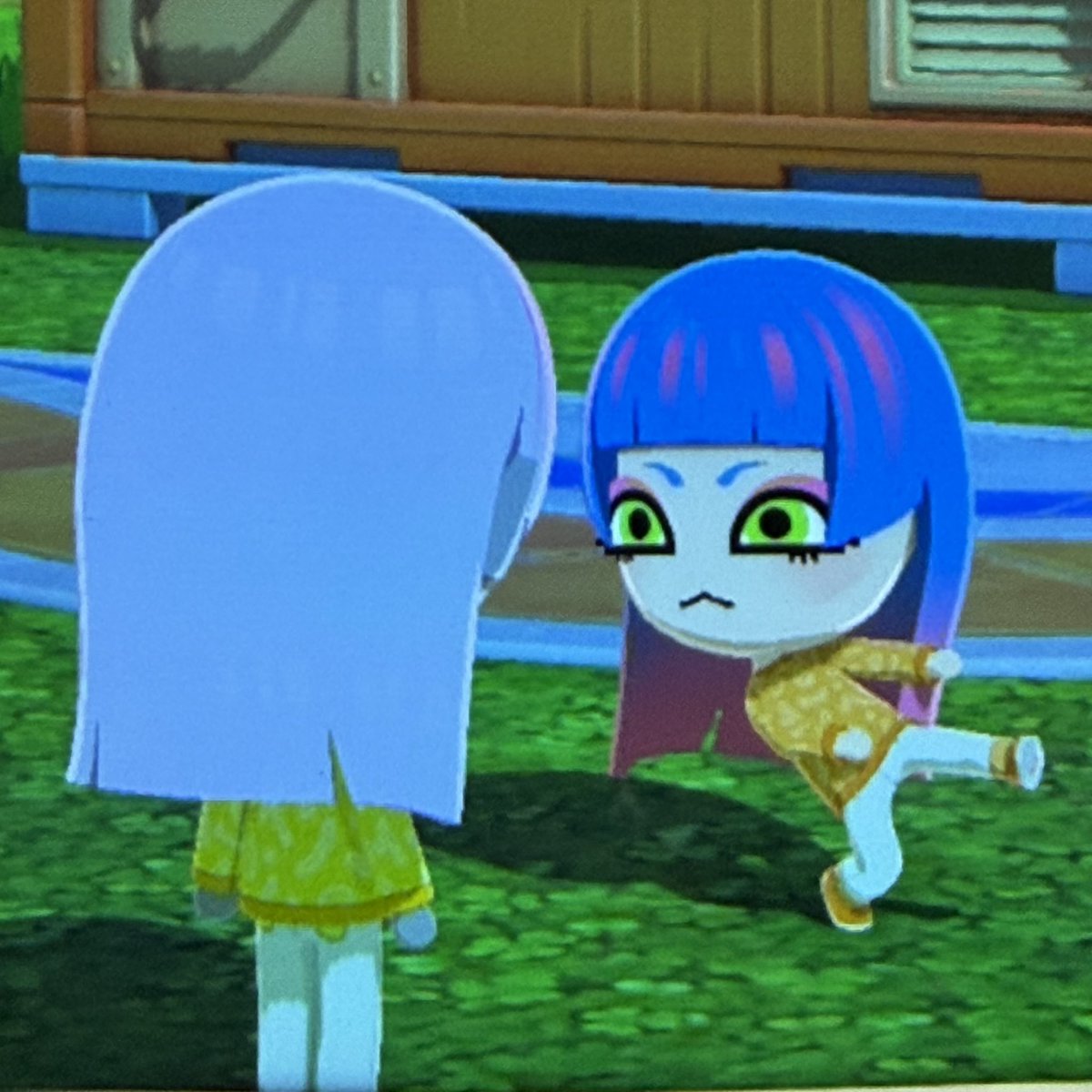 不食铁Bstie tweet media