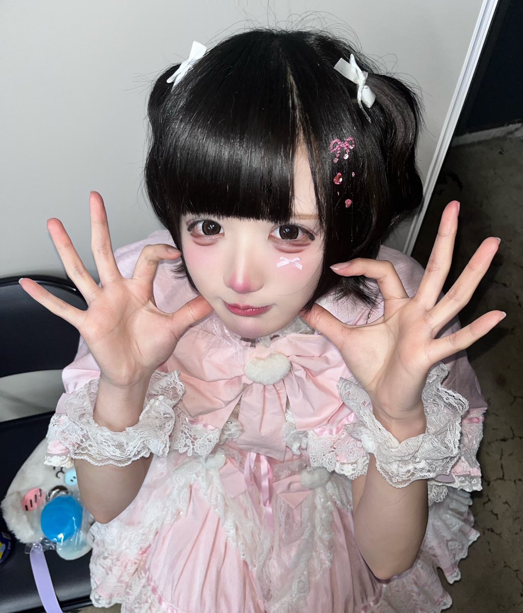 아미 あみ tweet media