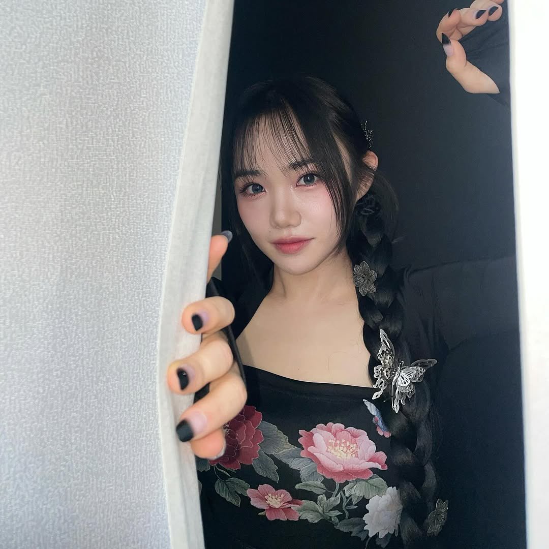 느흐🙊 tweet media