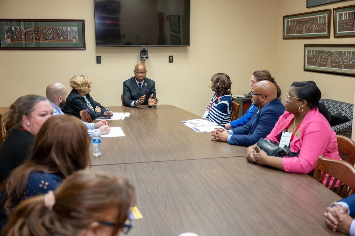 Speaker Emanuel “Chris” Welch tweet media