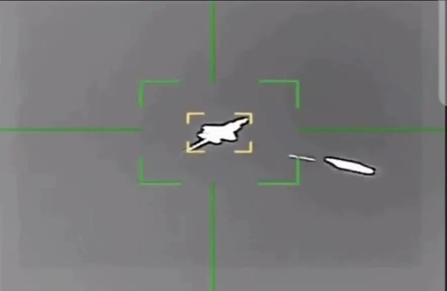 SaturnsCube tweet media