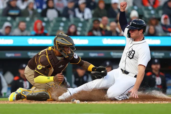 SleeperTigers tweet media