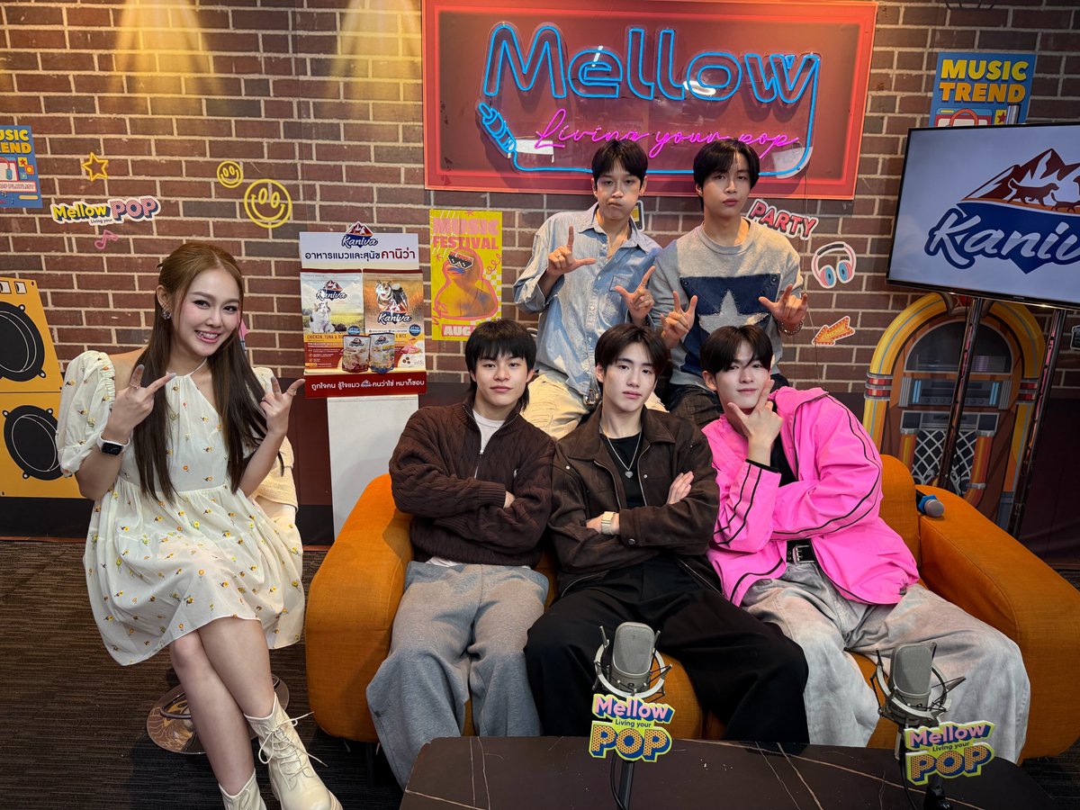 BUS because of you i shine tweet media