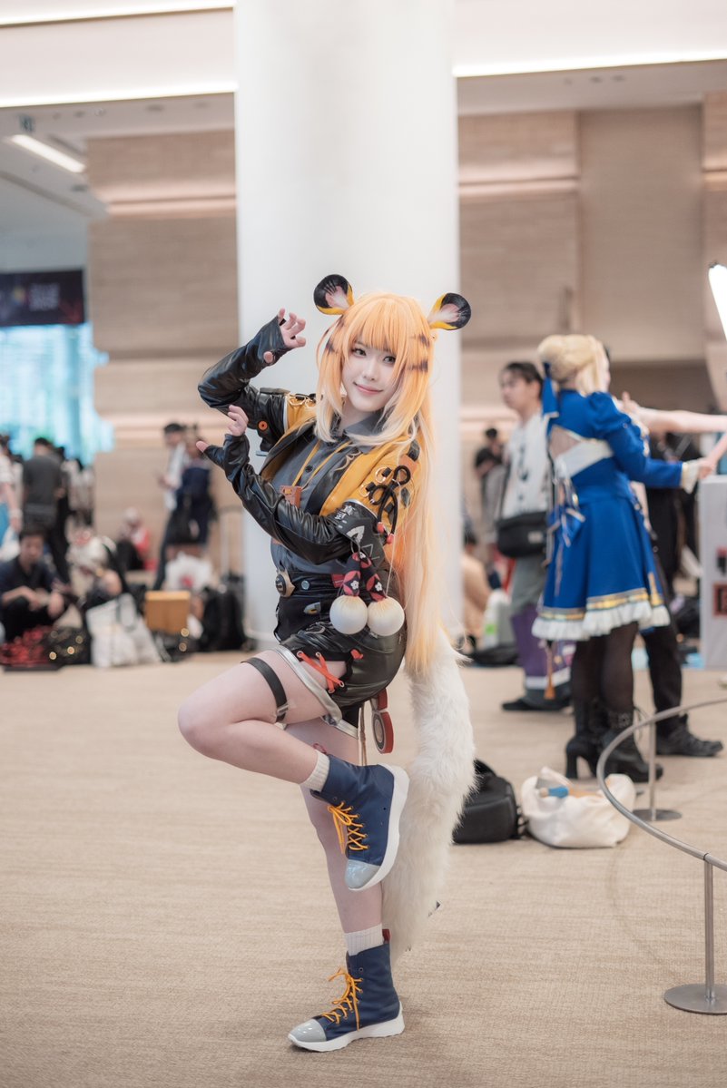 Cosplays NaT tweet media