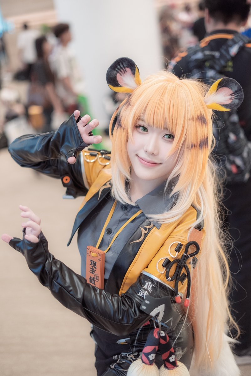 Cosplays NaT tweet media