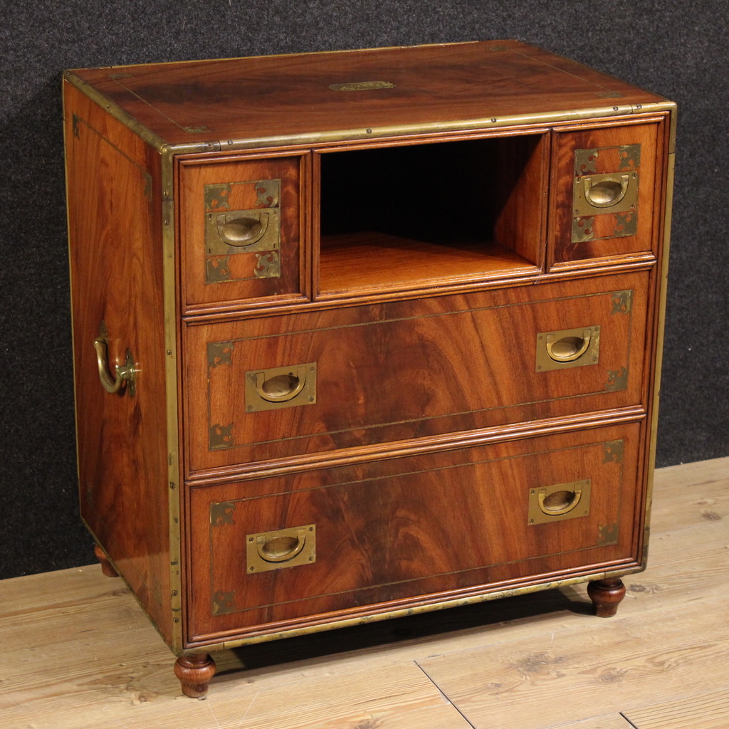 ParinoAntichita's tweet photo. 1750€ 20th century English naval chest of drawers - cod 11531 https://t.co/hBY92hCGro #FORSALE #antiques #antiquariato #antiquario #interiordesign #antiqueshop #designinterior #arredamento #homefurniture #furnitureonline #antiquedealer #luxuryfurniture #commode https://t.co/ib2TiVyiYO