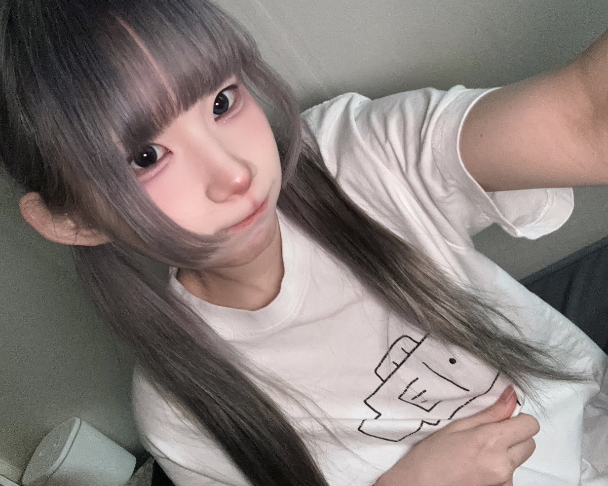 브이 ブイ tweet media