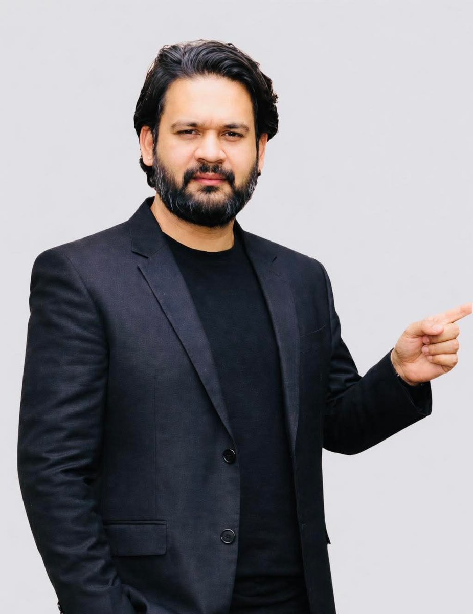 झण्डै९०% ॐमकार परिवार रहेको देशमा करिव 2/3 जनताको म्यान्डेट प्राप्त PM को शपथ समारोह२०८२ चैत १३ गते१२:३४ बजेको साइतमा हुने भएकोछ । 
- १०८बटुकहरूको स्वस्ति-शान्ति वाचन ।
- १०७ बौद्ध लामा गुरुहरुबाट मंगल वाचन ।
- ७ ब्राम्हणबाट शंखध्वनि गुञ्जन। हार्दिक बधाई ।
 सबैको मंगल होस् 🙏🇳🇵