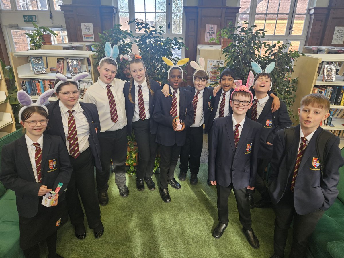 PATKingsSchool's tweet image. We have had an egg-cellent time in the Library this afternoon, for our end of term #rewards party! 🐰🐣 #Celebration #BeKings