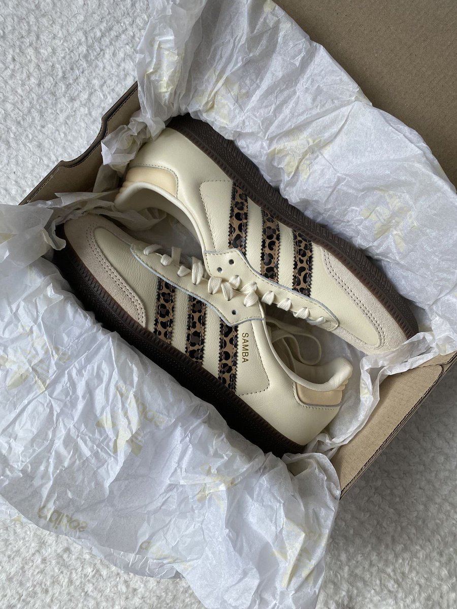 simple dress tweet media