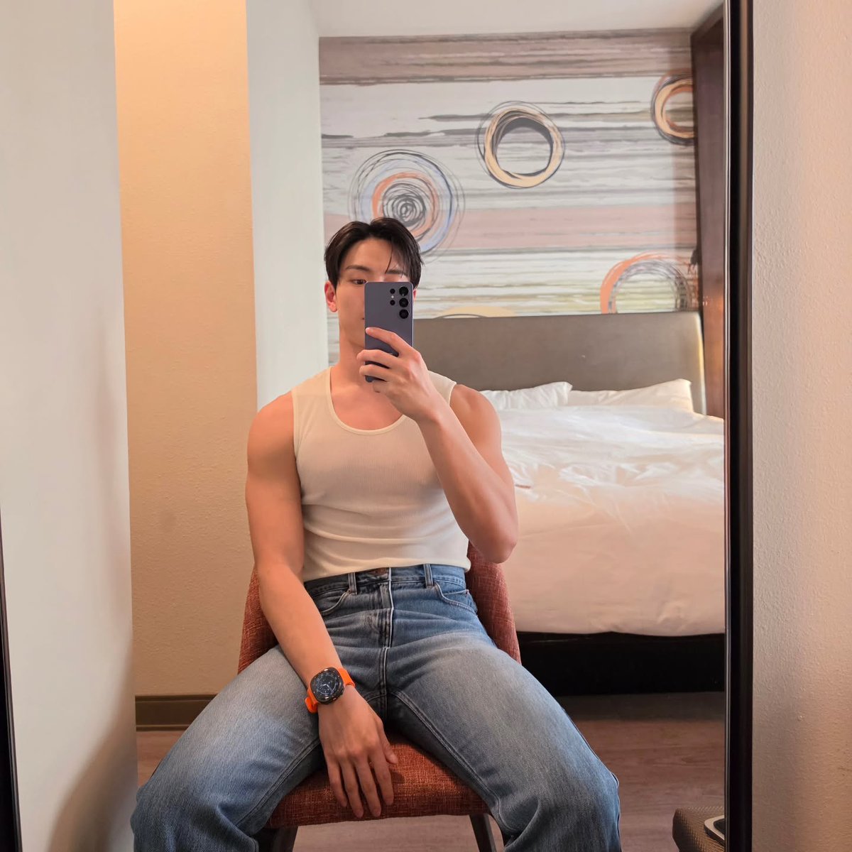 shownu pics tweet media