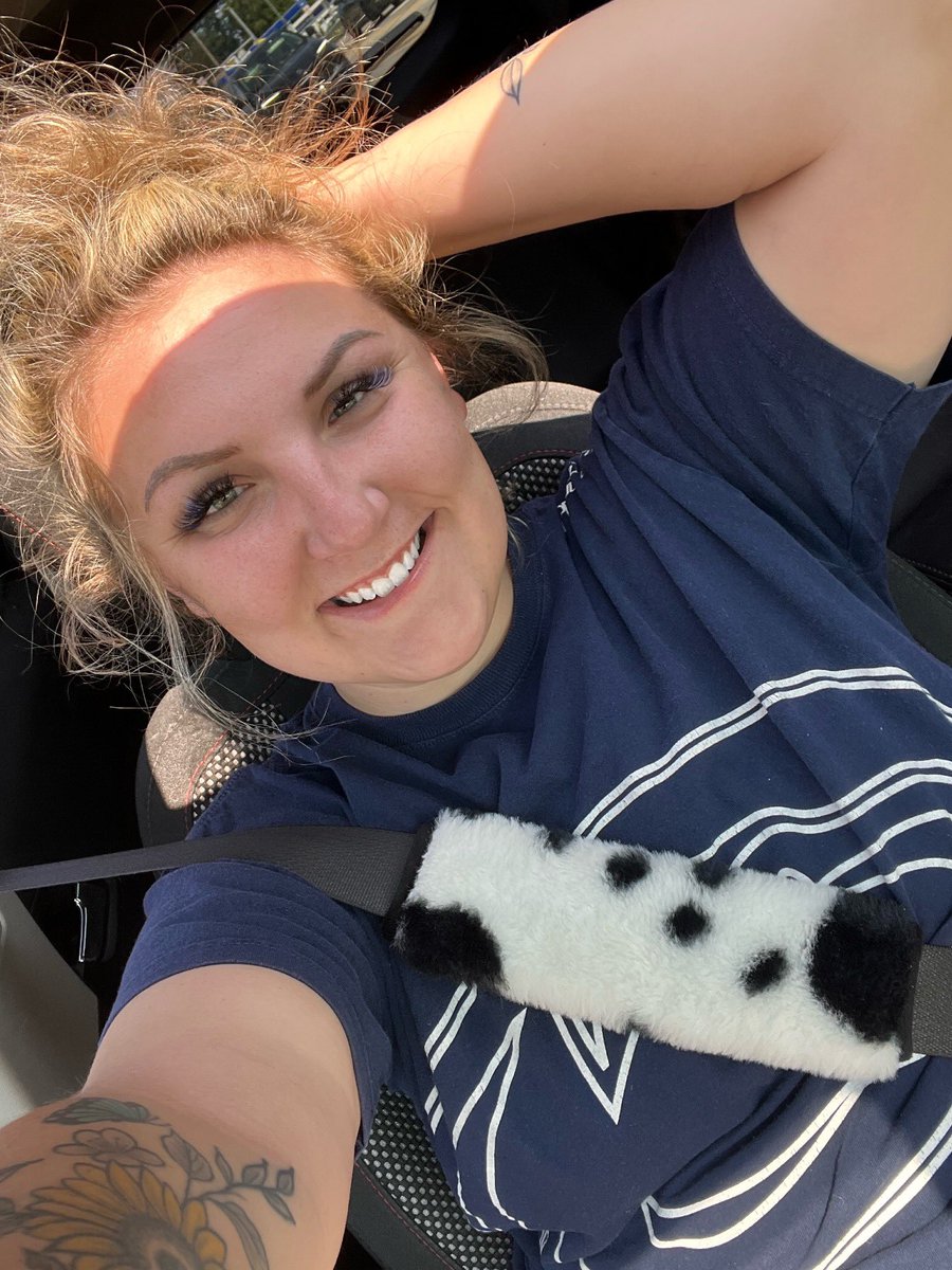 Katie ❤️🐱✌️ tweet media