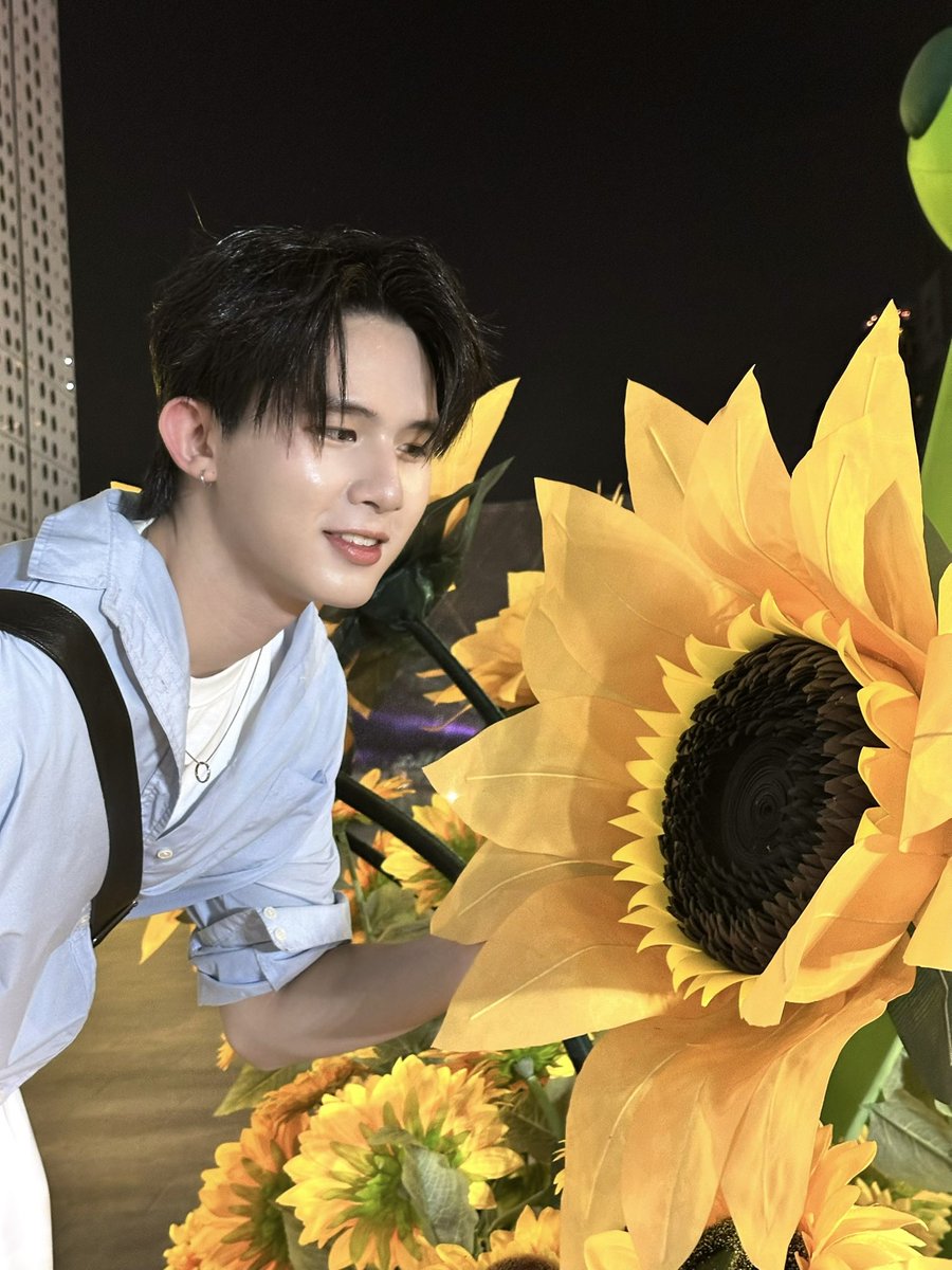 ดอกทานตะแว้น🌻 #TawanNEVONE