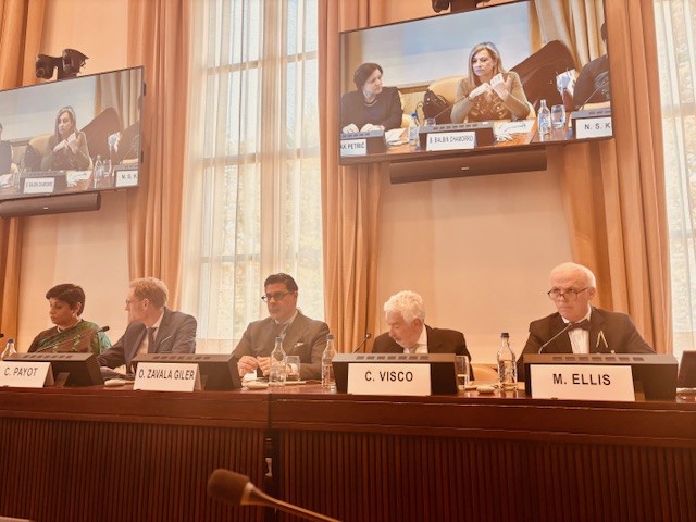 IBAnews's tweet photo. 23 March: IBA President Claudio Visco introduced a side event in the margins of @UN_HRC 61 on the role of state cooperation with @IntlCrimCourt. IBA Exec Director Dr @MarkEllisIBA joined the panel, which was co-organised by the IBA and the Permanent Mission of Belgium in Geneva. https://t.co/1CGZ96zGPR