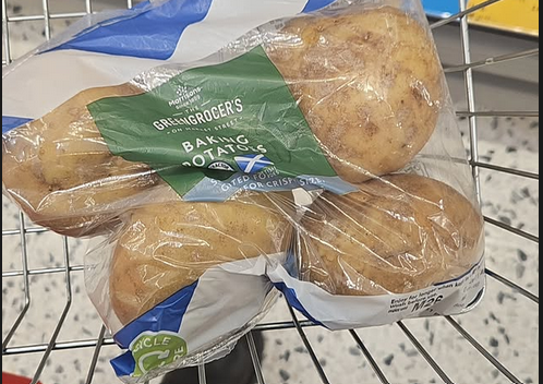 Cáit Rua tweet media