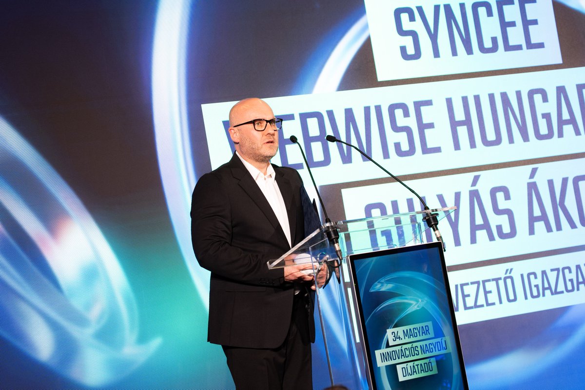 Syncee_co's tweet image. Proud moment for Syncee 🎉 We’ve been awarded the SME Innovation Award at the 2025 Hungarian Innovation Grand Prize for helping Hungarian businesses enter global markets.

Built over 10+ years, bootstrapped, from Debrecen to the world 🌍

#Innovation #InnovationAward #SME
