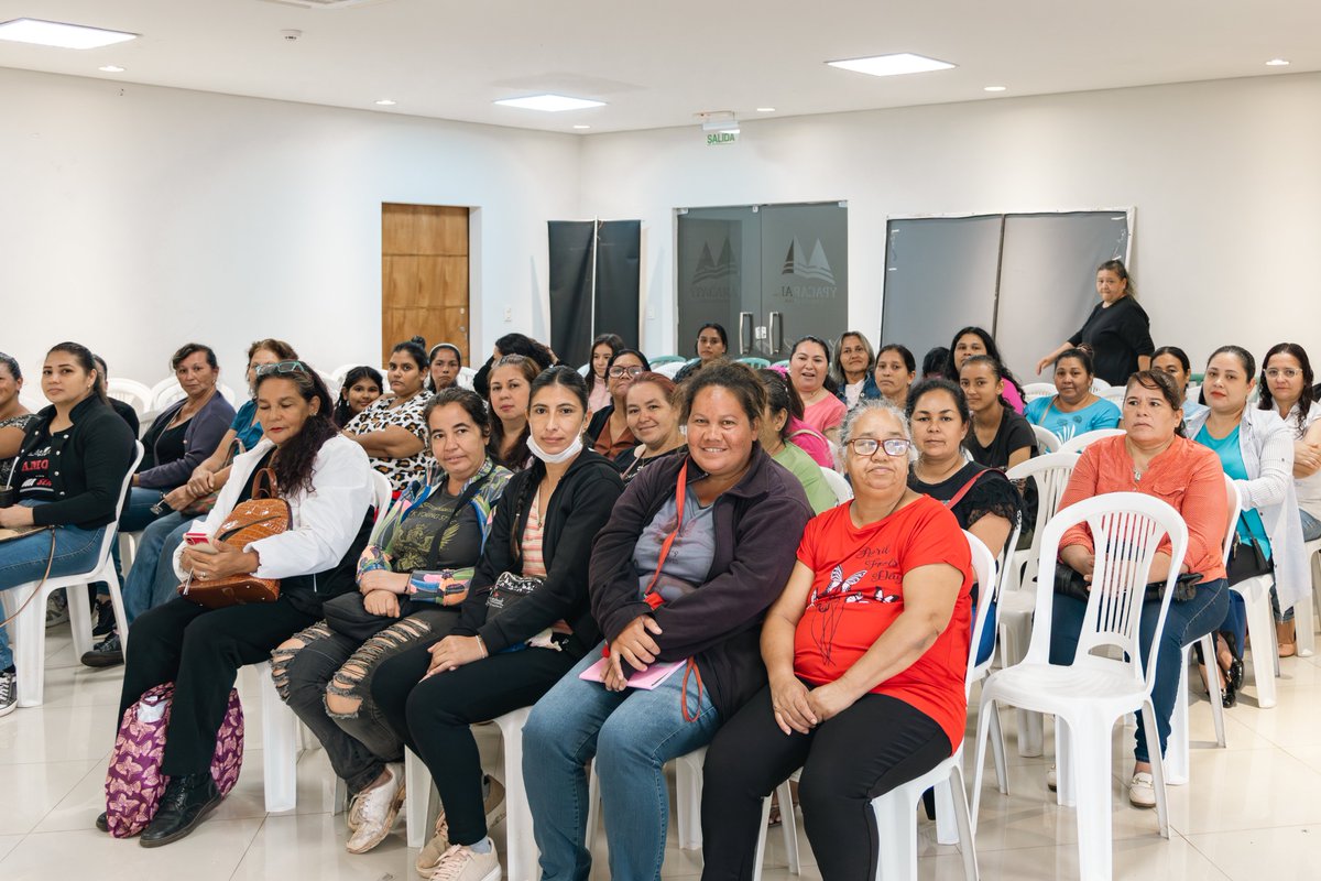 Poverty Stoplight tweet media